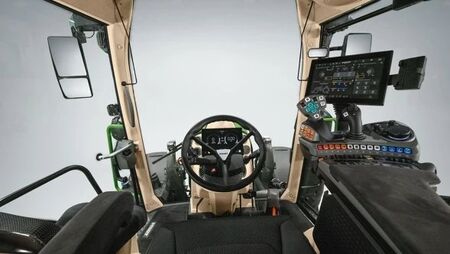 Kabinen inden i en Fendt 300 Gen5 traktor